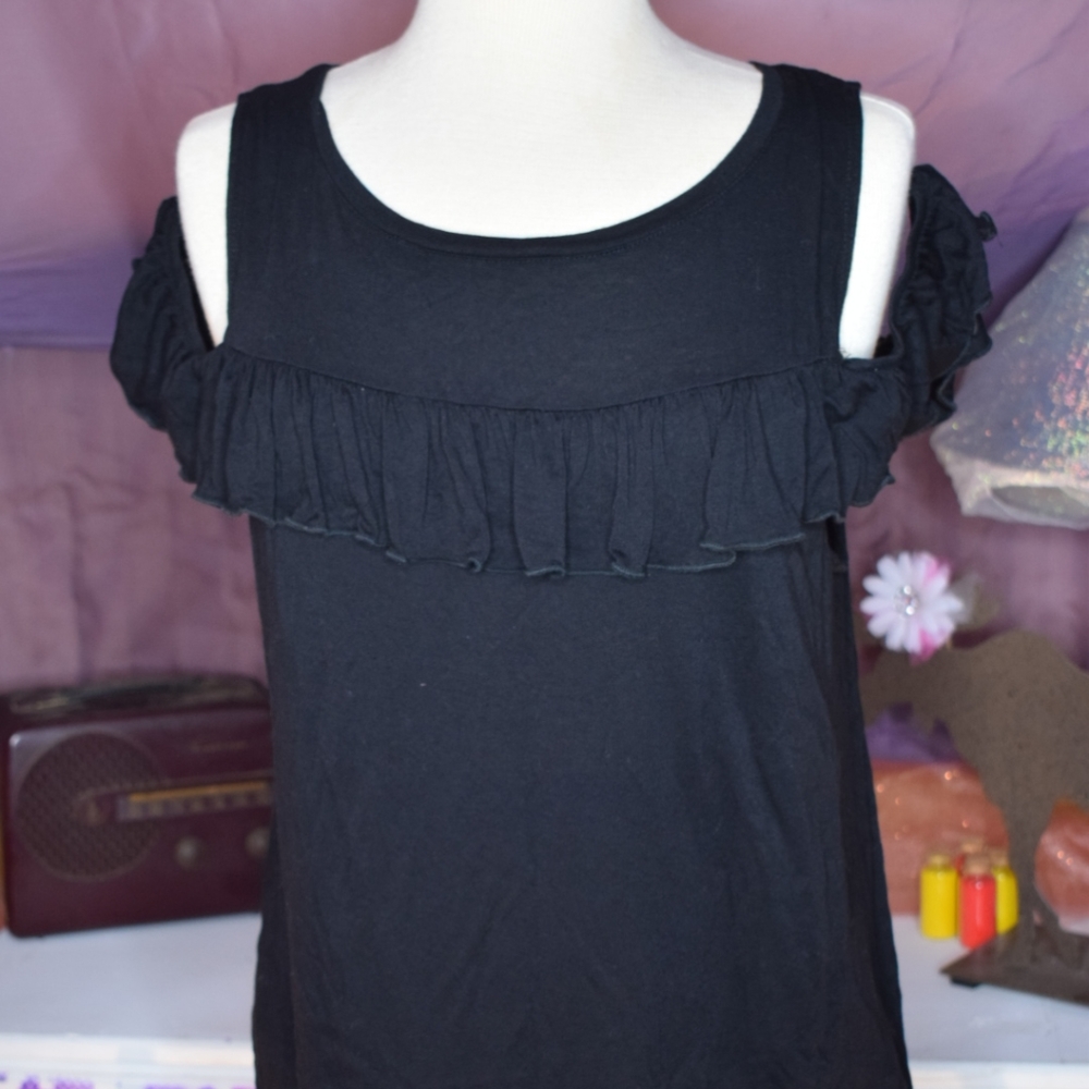 Butterfly sleeve top